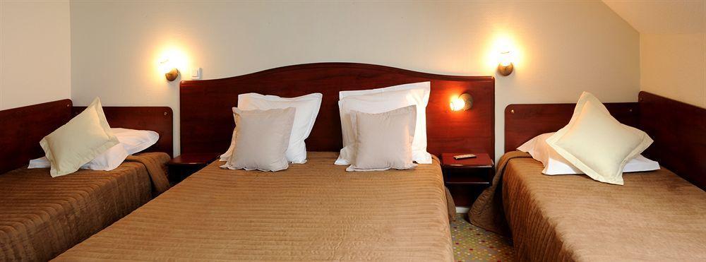 Brit Hotel Арас Екстер'єр фото