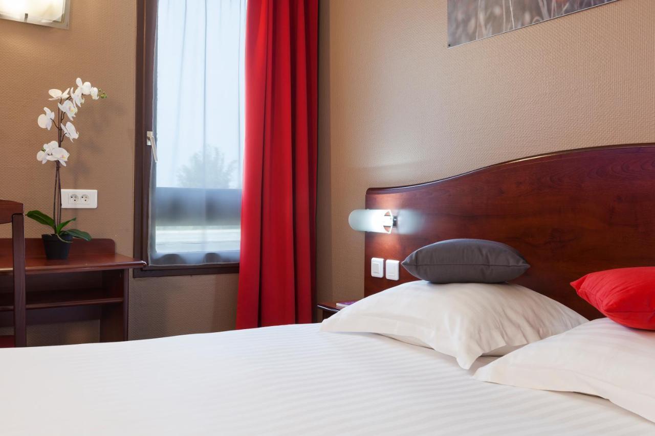 Brit Hotel Арас Екстер'єр фото