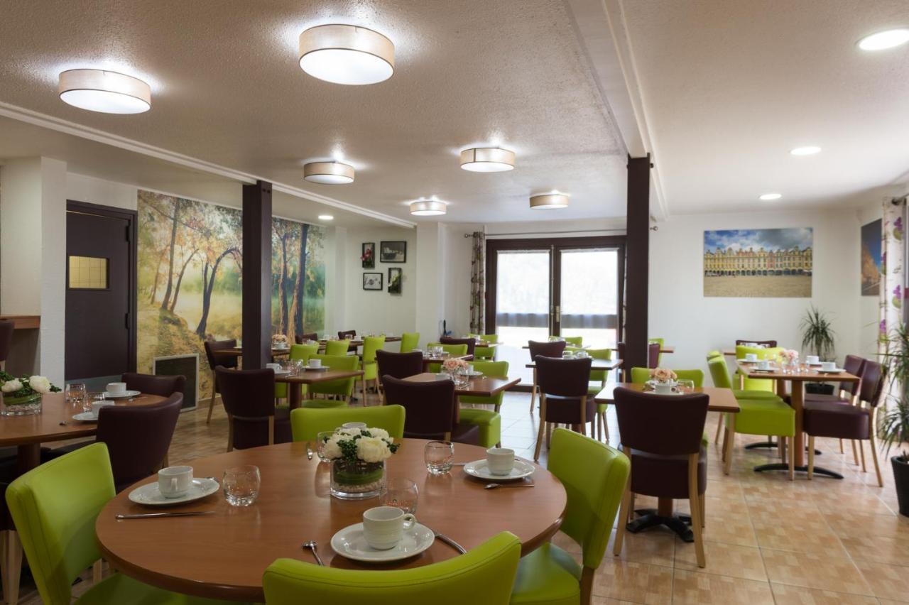 Brit Hotel Арас Екстер'єр фото